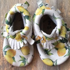 Freshly Picked Lemonade Moccasins 🍋🍋